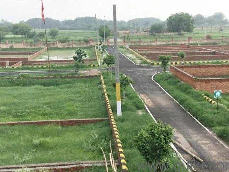 Maa Pitambara Plots and Property In Kanpur