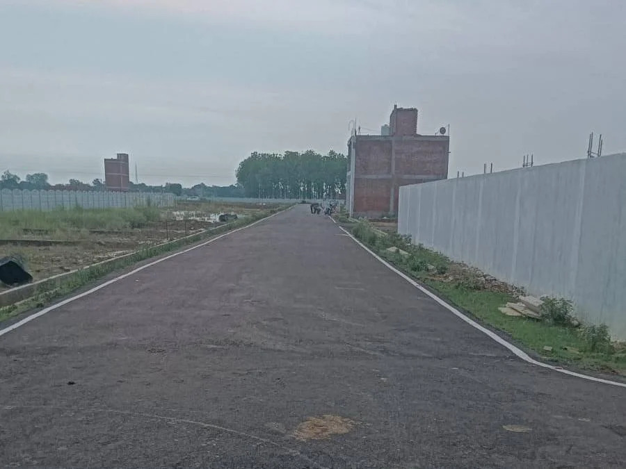 Maa Pitambara Plots and Property In Kanpur